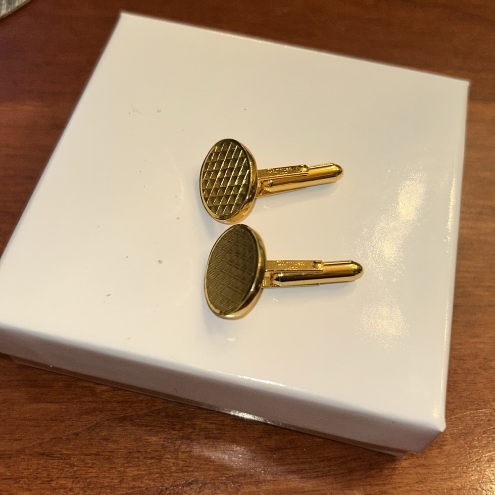 Christian Dior men’s gold tone  luxury cufflinks oval textured formal - Picture 3 of 6